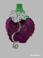 Load image into Gallery viewer, Large lace pumpkin
